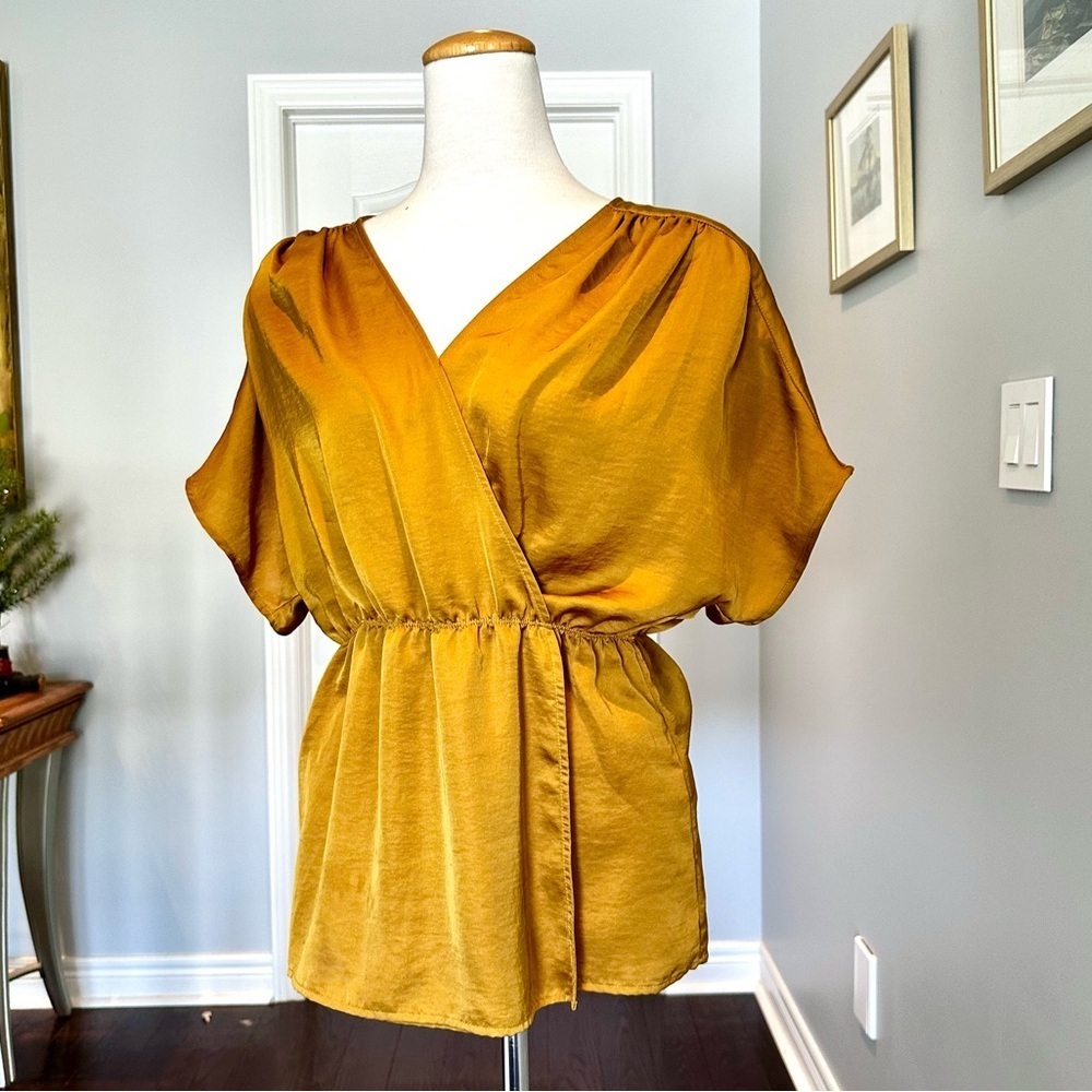GAP Yellow Wrap Satin Blouse with Short Sleeves and Relaxed Fit
